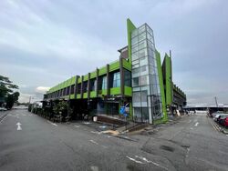 Westway (D5), Retail #611017251
